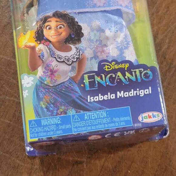 Isabela Madrigal Fashion Doll Disney Encanto with Dress, Shoes, and Glasses New - Picture 9 of 10